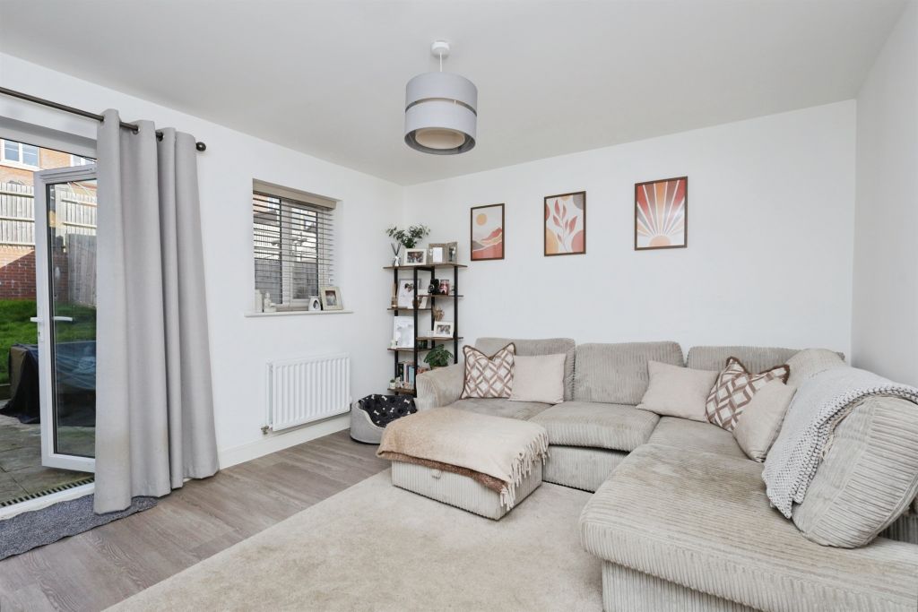 Property photo 3 of 16