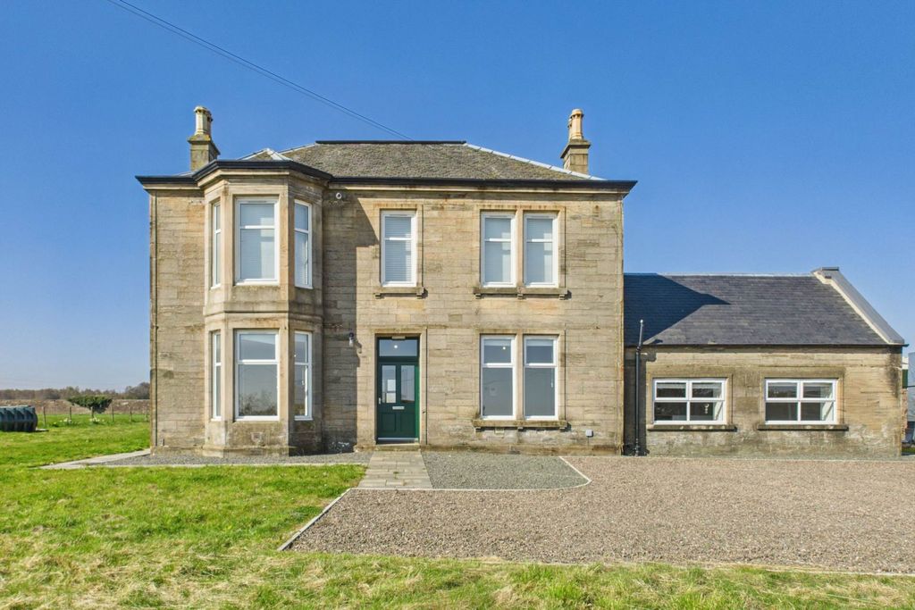 Property photo 1 of 39