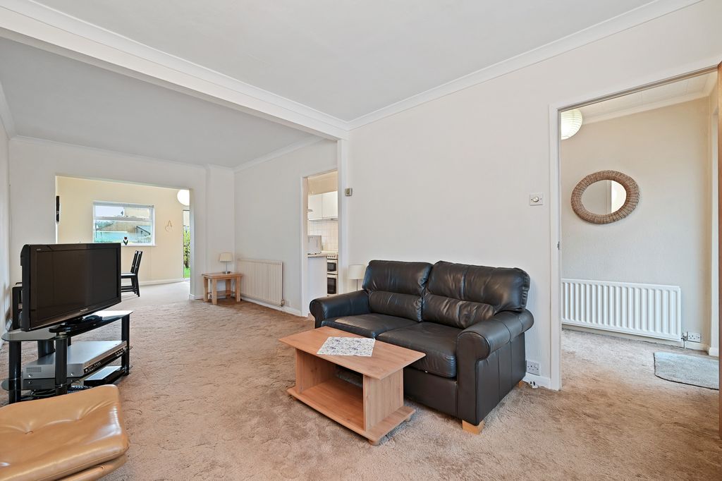 Property photo 2 of 13 12