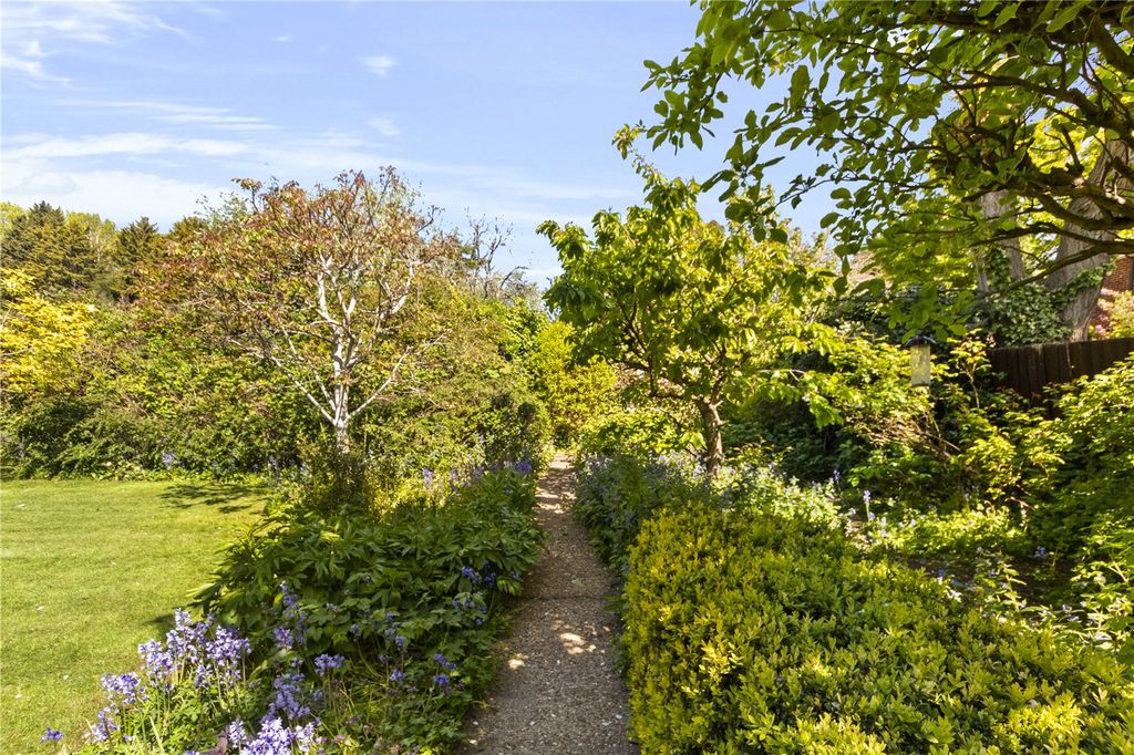 Property photo 2 of 38 Picture No. 39