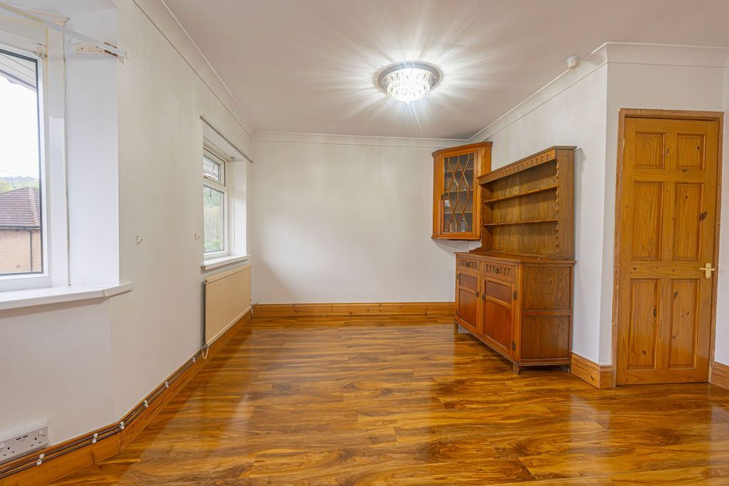 Additional image 10 of 2 bed flat for saleWaunfawr Gardens, Cross Keys NP11