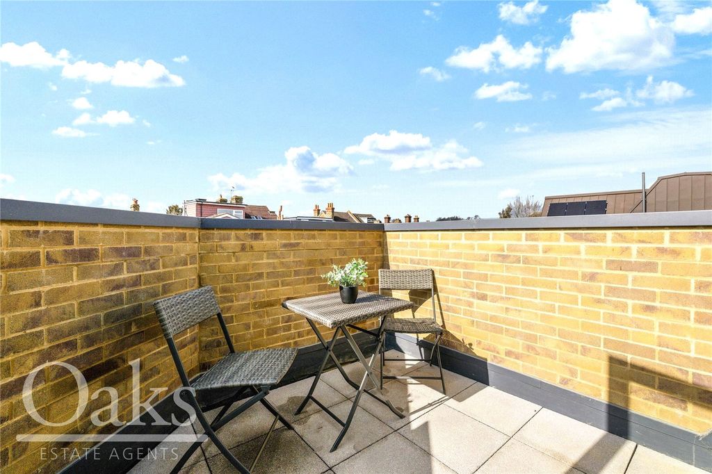 Property photo 3 of 30 Picture No. 26