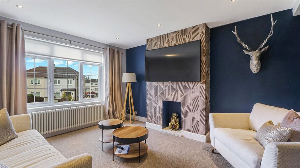 Property photo 2 of 21 Picture No. 02