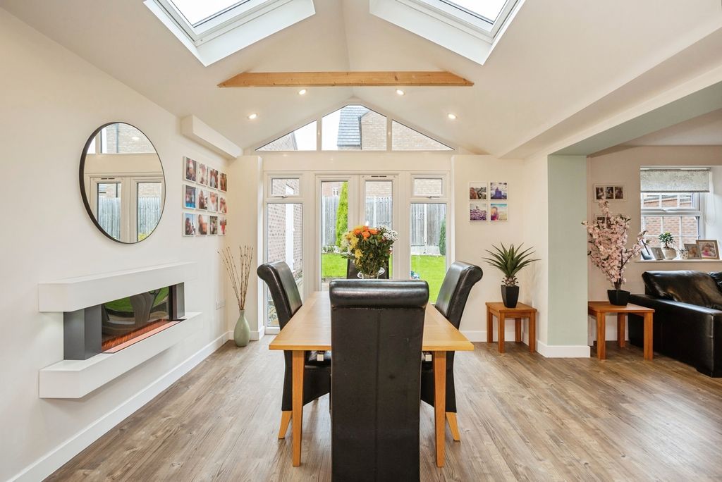 Property photo 2 of 24 Pbox-Img.Jpg