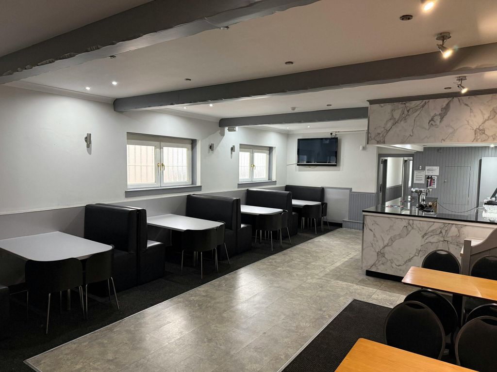 Property photo 2 of 7 Image 2