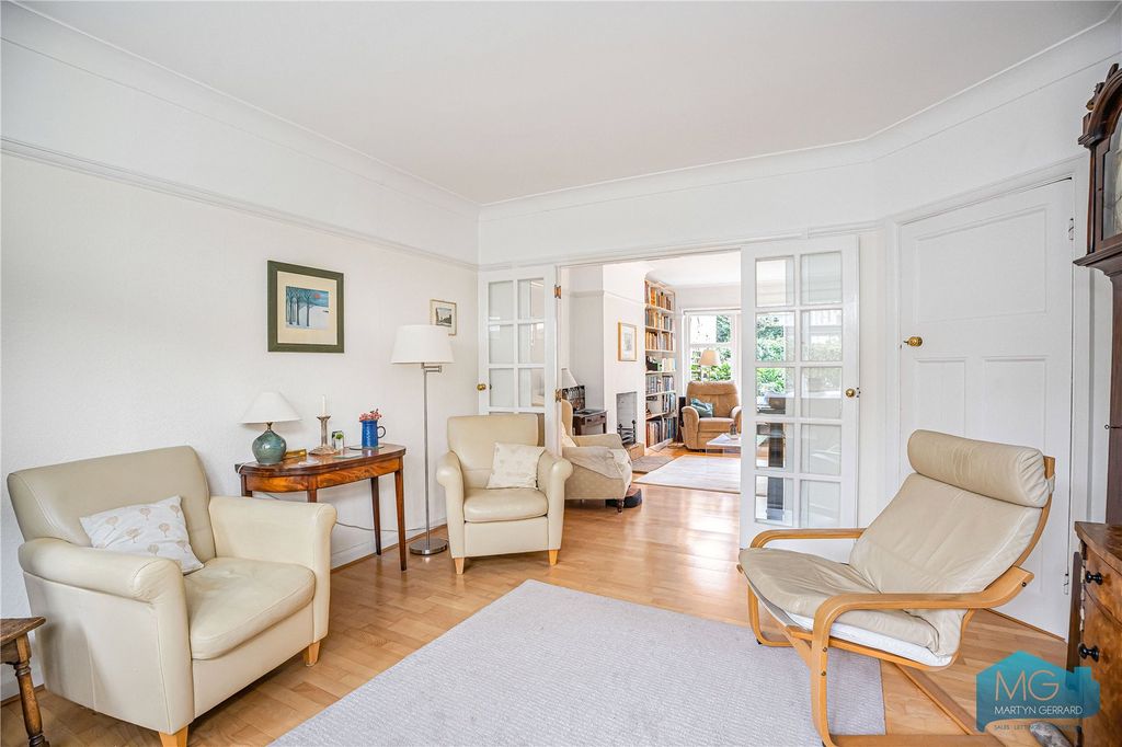 Property photo 3 of 25 Picture No. 39