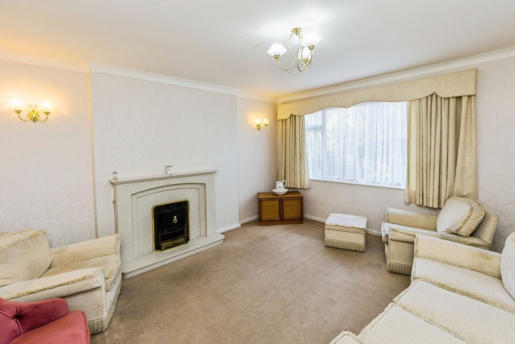 Property photo 2 of 16 Pbox-Img.Jpg
