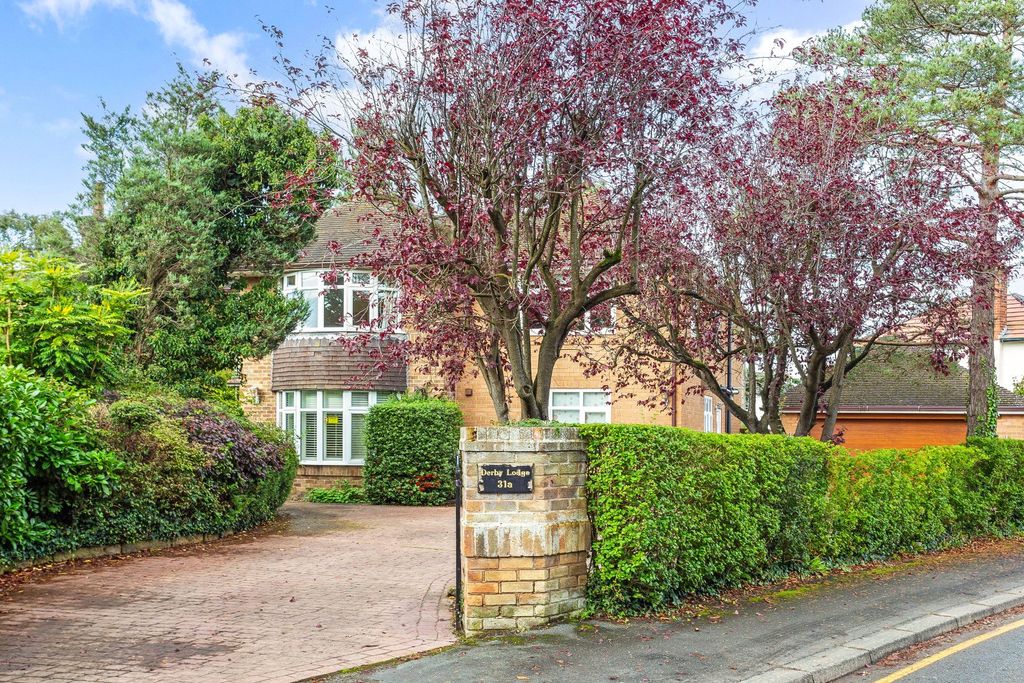 Property photo 1 of 15 Derby Lodge