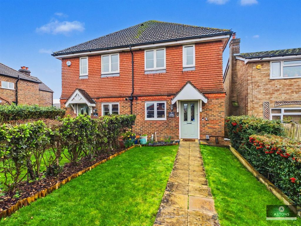 Property photo 1 of 14 Cam02067G0-Pr0173-Still014.Jpg