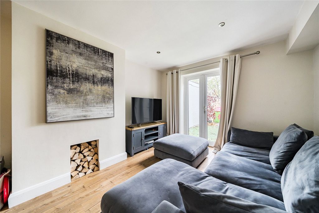 Property photo 3 of 20 Picture No. 14