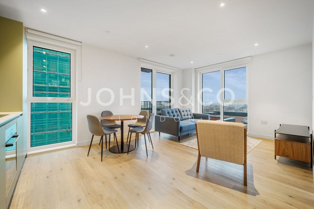 Property photo 1 of 9