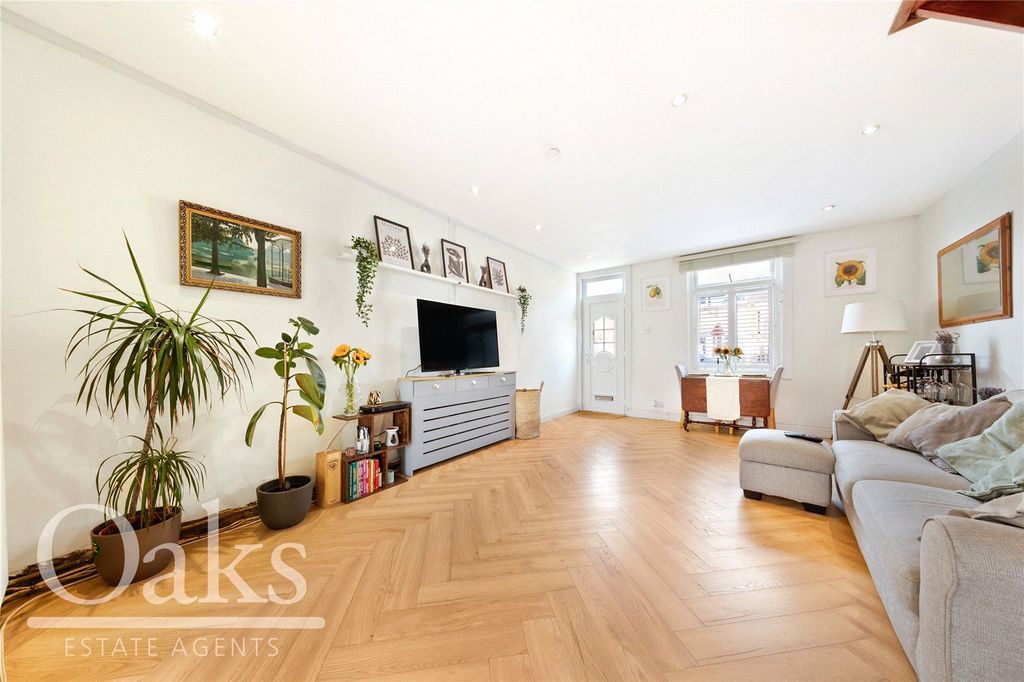 Property photo 1 of 9 Picture No. 05
