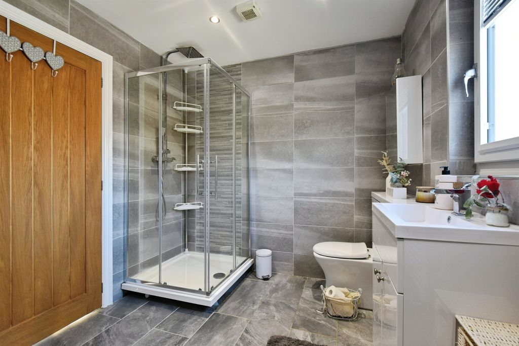 Additional image 17 of 3 bed bungalow for saleQueen Victoria Street, Tredegar NP22