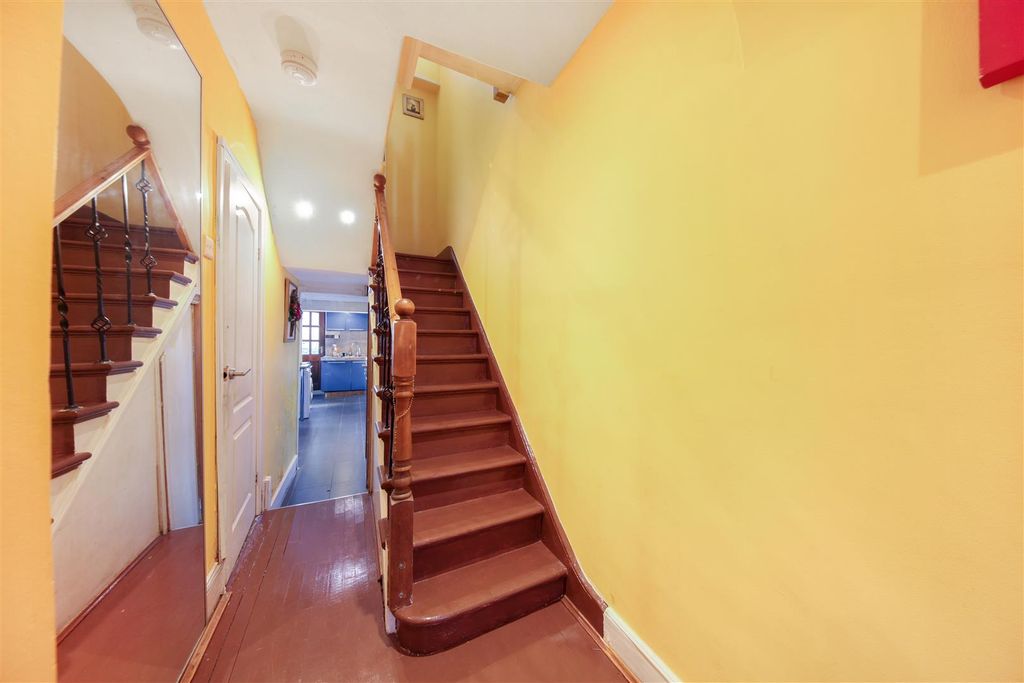 Property photo 2 of 15 43 Denzil Road - J6Jtfvgyvzkt0Xoacwct.Jpg