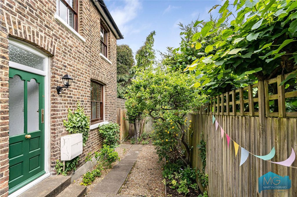 Property photo 1 of 19 Picture No. 22