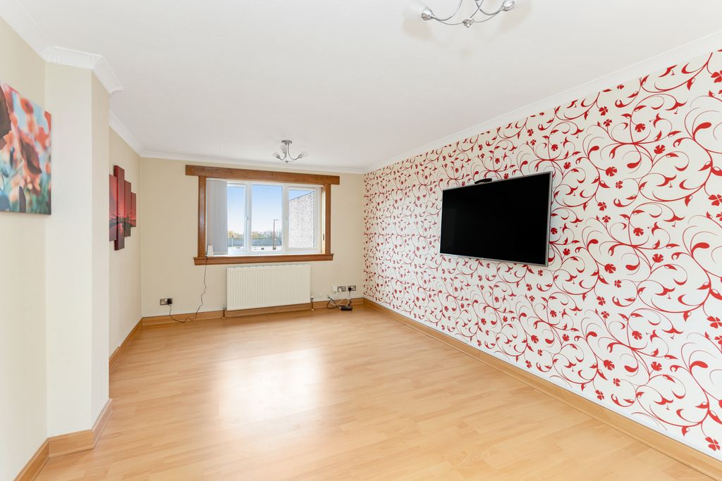 Property photo 3 of 20 Property Image 3