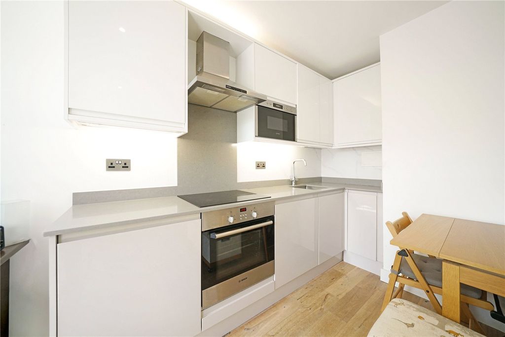 Property photo 3 of 15 Picture No. 09