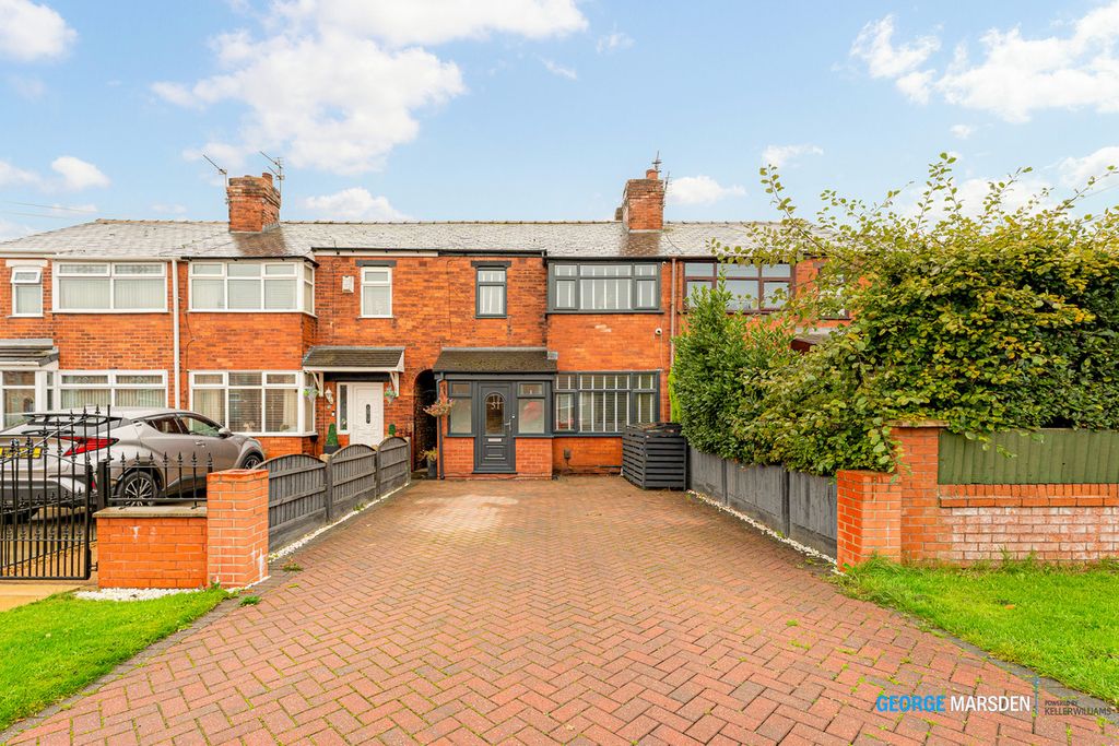 Property photo 1 of 33