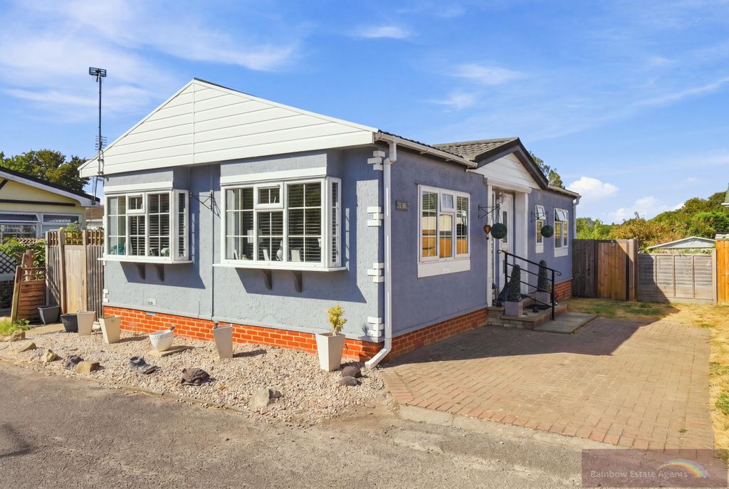 Property photo 1 of 22