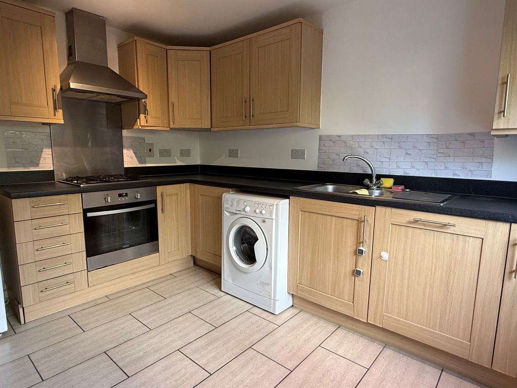 Property photo 2 of 16
