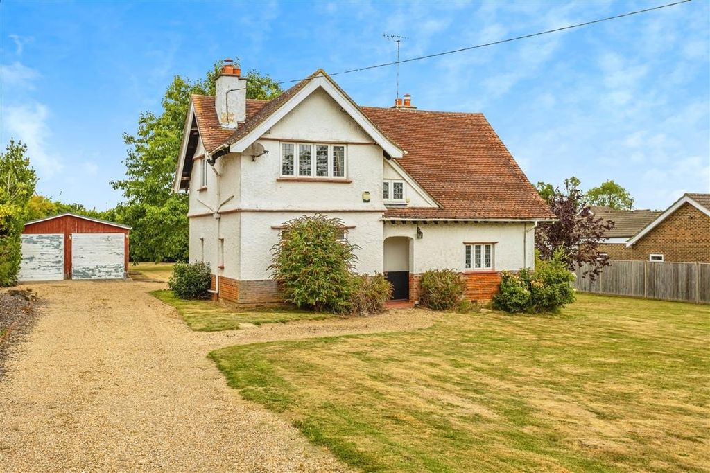 Property photo 1 of 10 Front