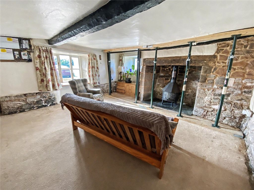 Property photo 2 of 15 Sitting Room