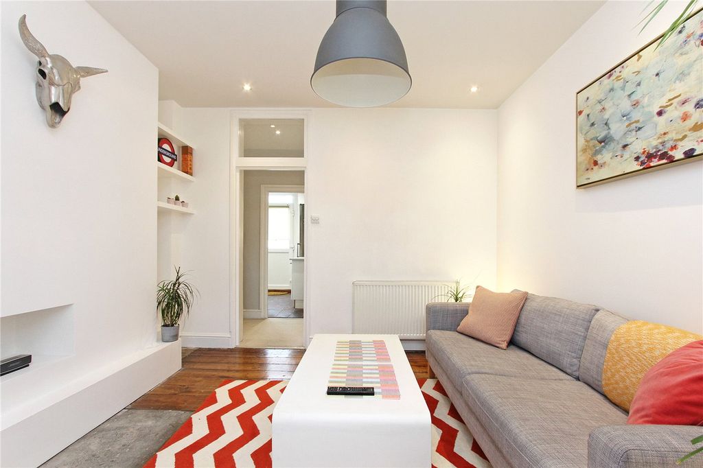 Property photo 2 of 10 Picture No. 05