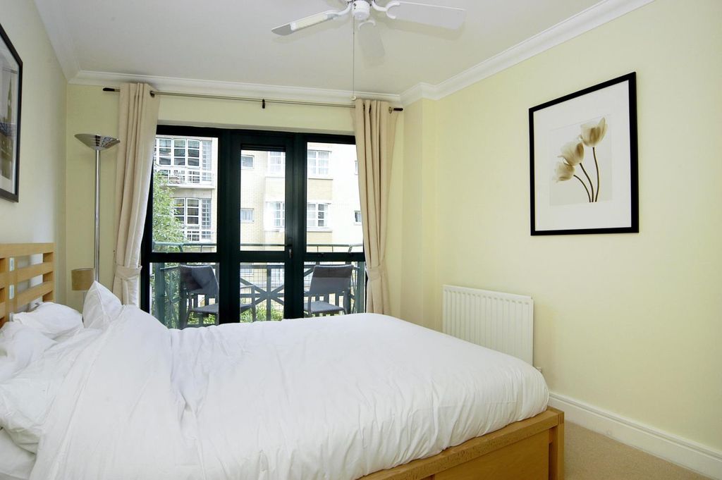 Property photo 3 of 5 Bedroom_Lge