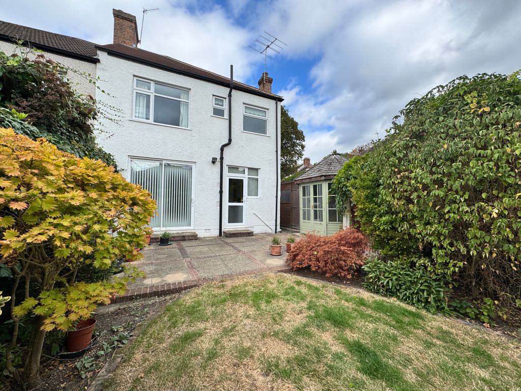 Property photo 3 of 11