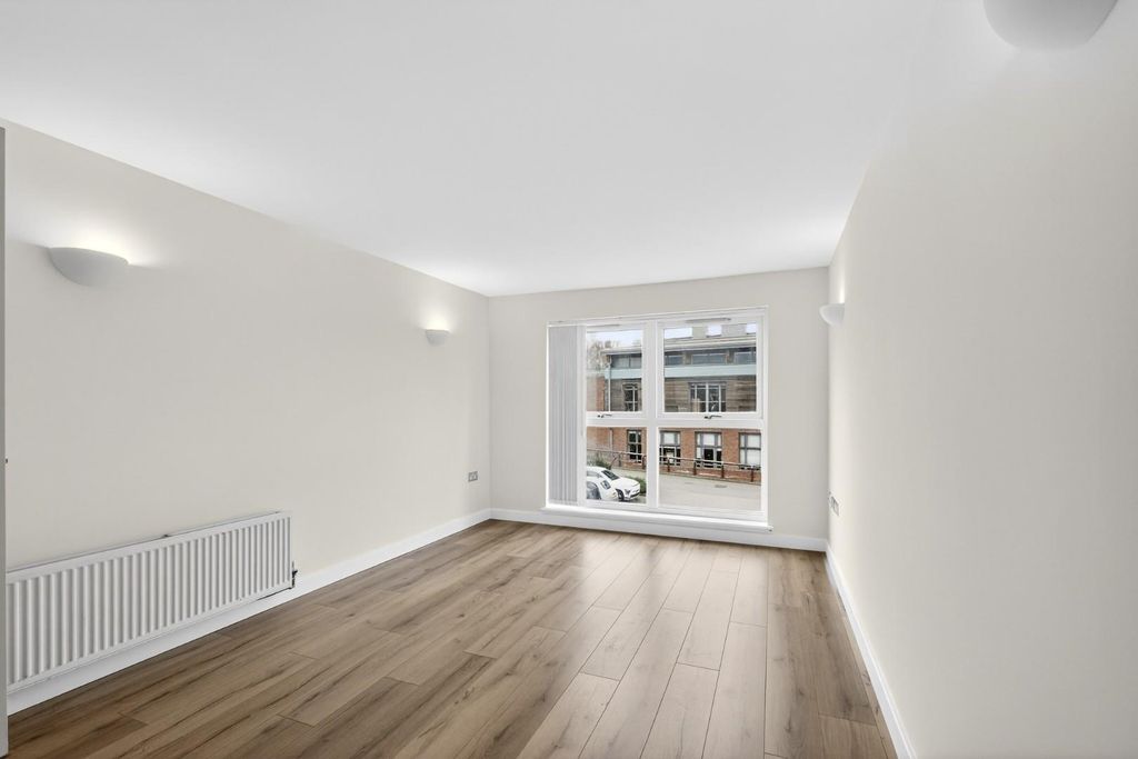 Property photo 3 of 15 Pnmb0368.Jpg