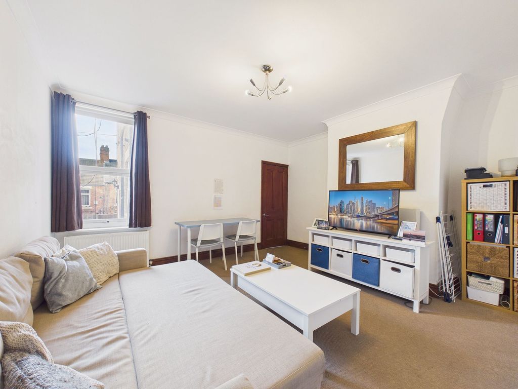 Property photo 2 of 10 Lounge