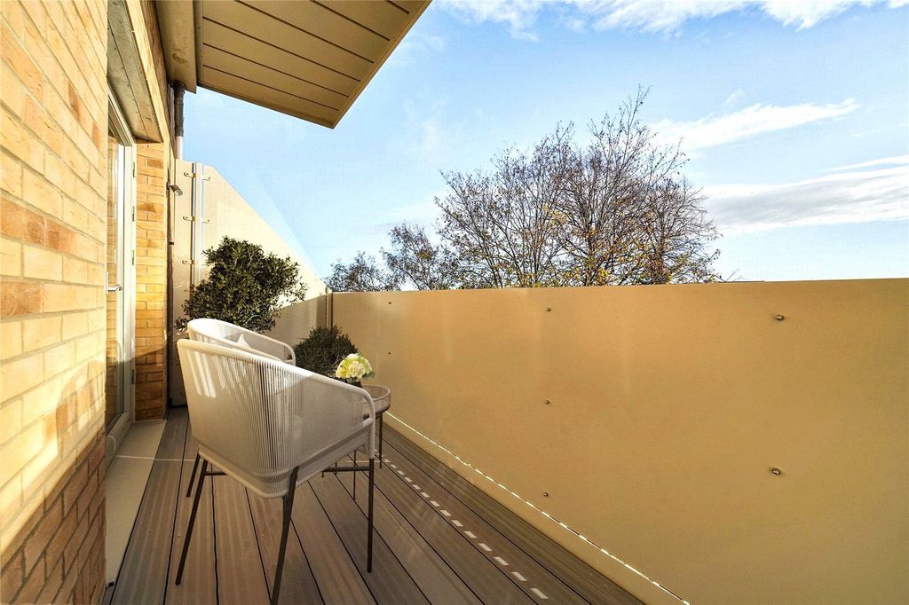 Property photo 1 of 10 Picture No. 28