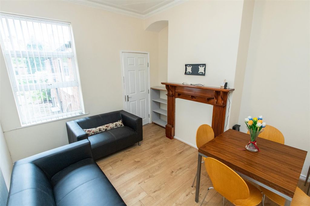 Property photo 2 of 14 Img_5300.Jpg