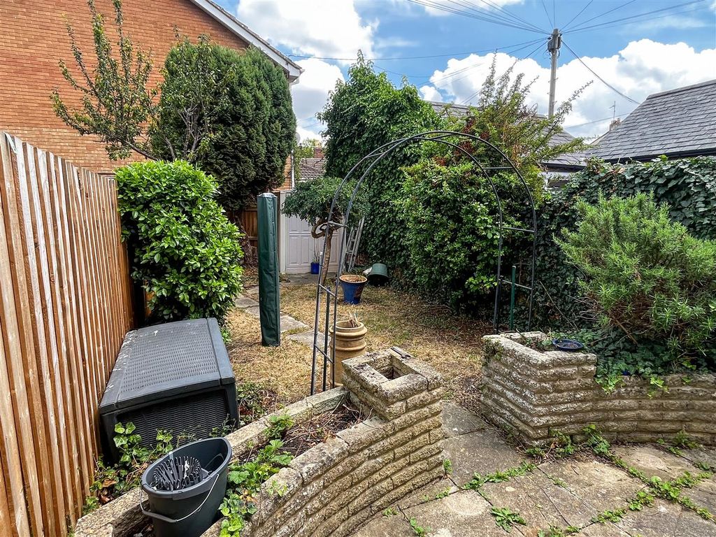 Property photo 2 of 12 Rear Garden