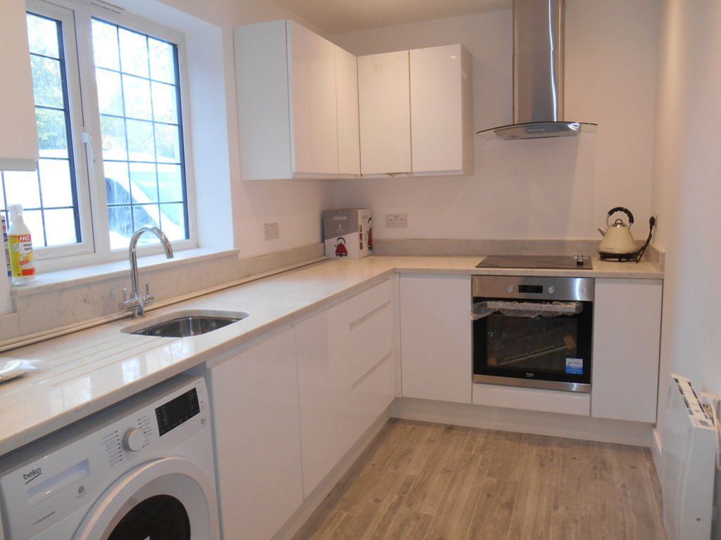 Property photo 2 of 8