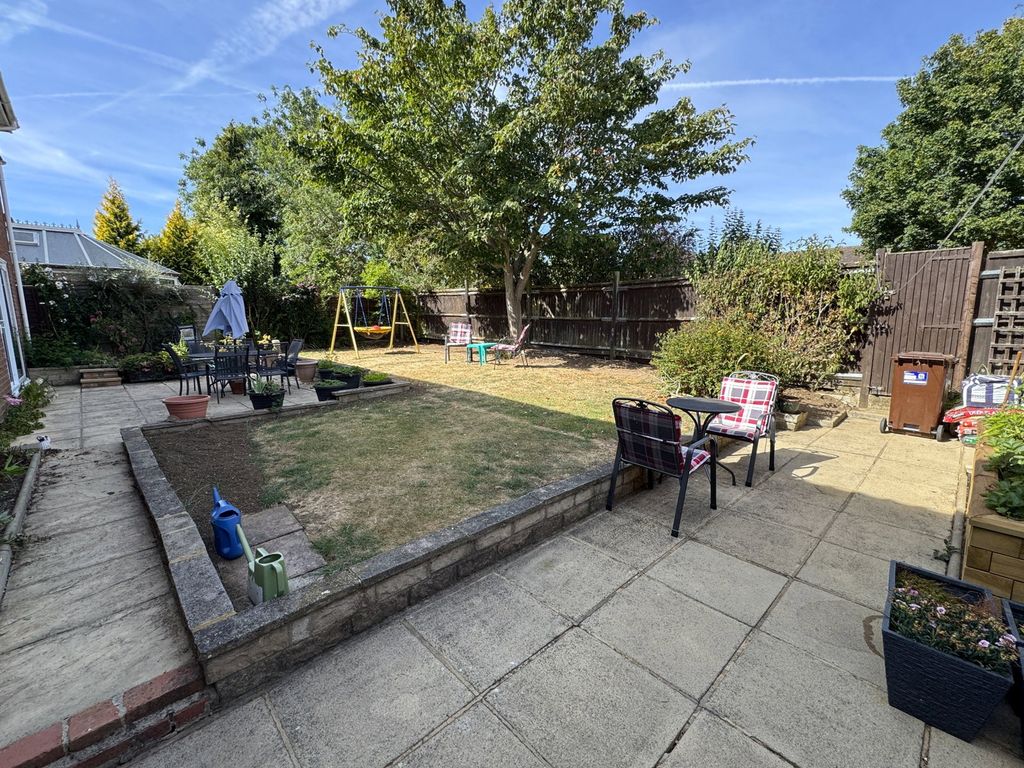 Property photo 2 of 15
