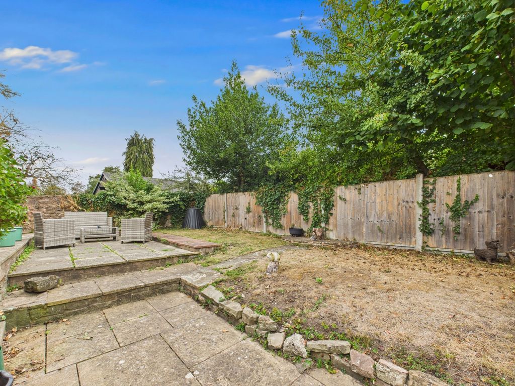 Property photo 3 of 15 Picture No. 18