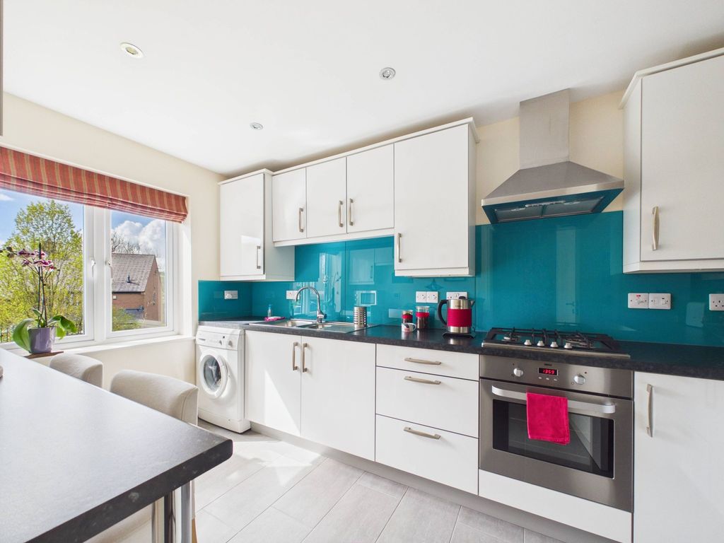 Property photo 3 of 22 Breakfast Kitchen