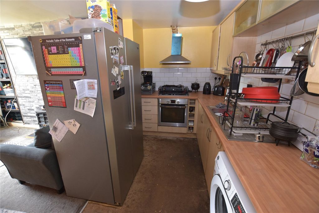Property photo 2 of 14 Picture No. 02