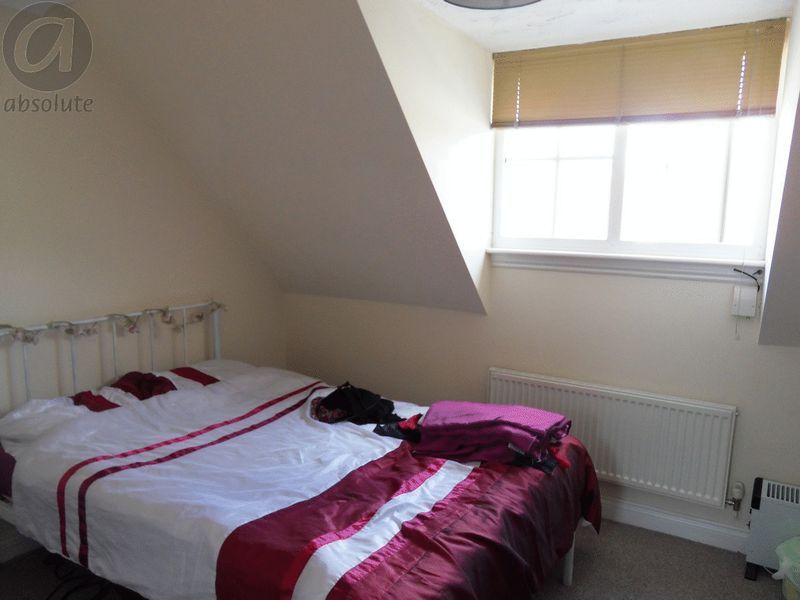 Property photo 2 of 6 Bedroom 3