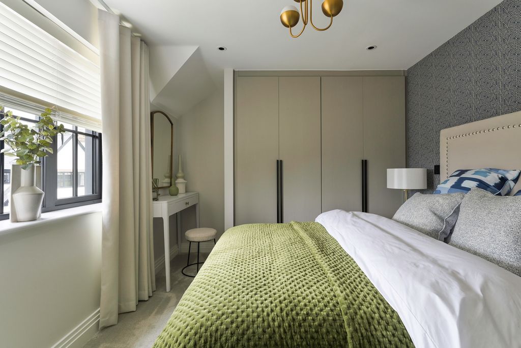 Property photo 3 of 16