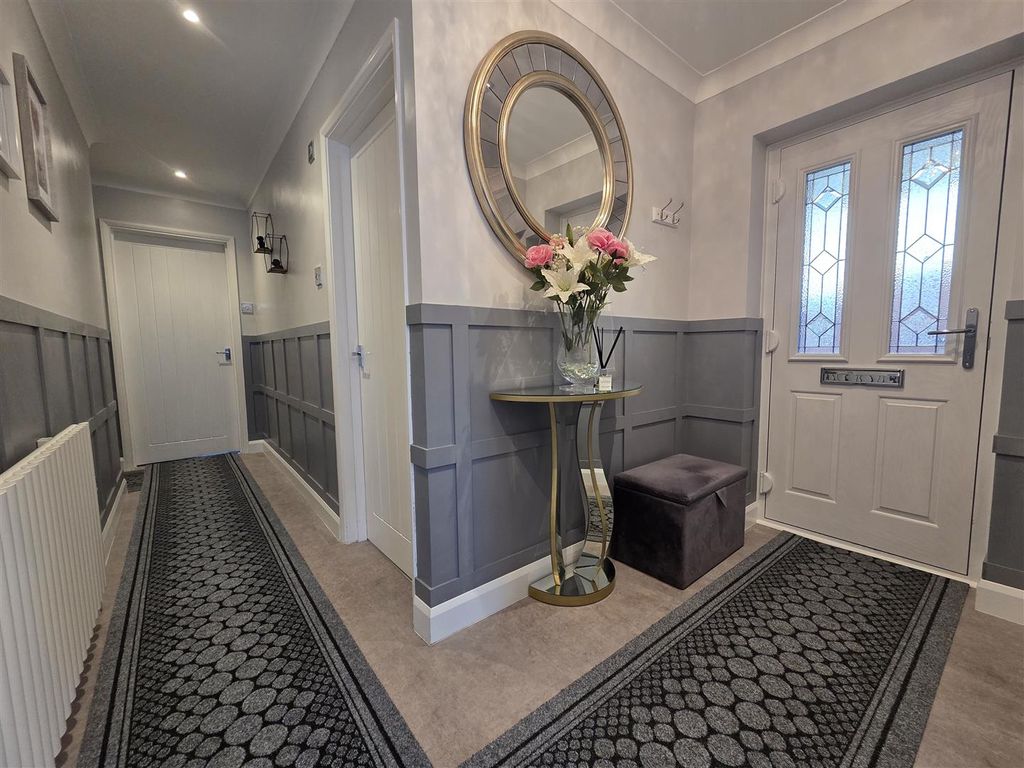 Property photo 2 of 19 20260330_132307.Jpg