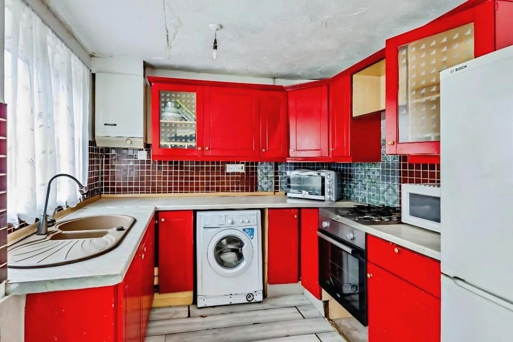 Property photo 2 of 9 User_Edited_Photo-Bb2A1A8F_User-Edited-d22d3Bf7-74