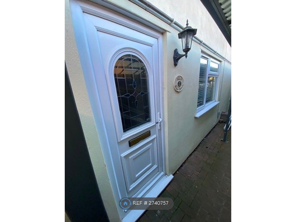 Property photo 1 of 16 Own Entrance With Front Door