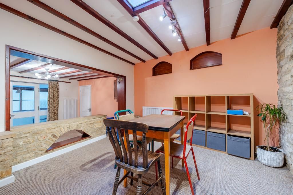 Property photo 2 of 18 Dining Room