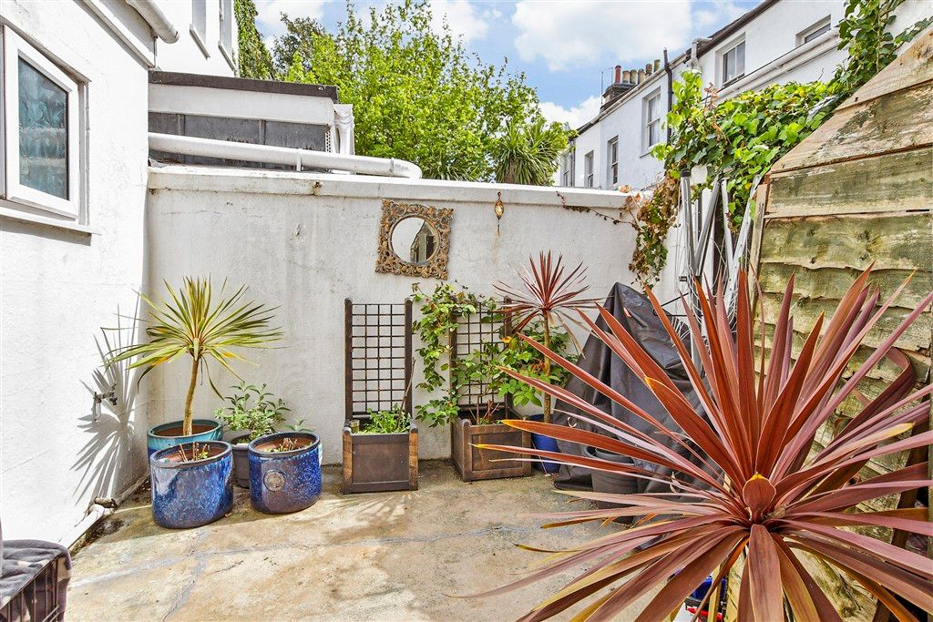 Property photo 1 of 4 Rear Garden