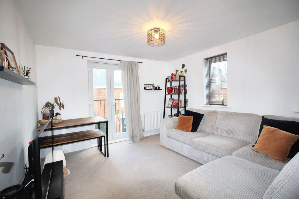 Property photo 2 of 10 Lounge Diner