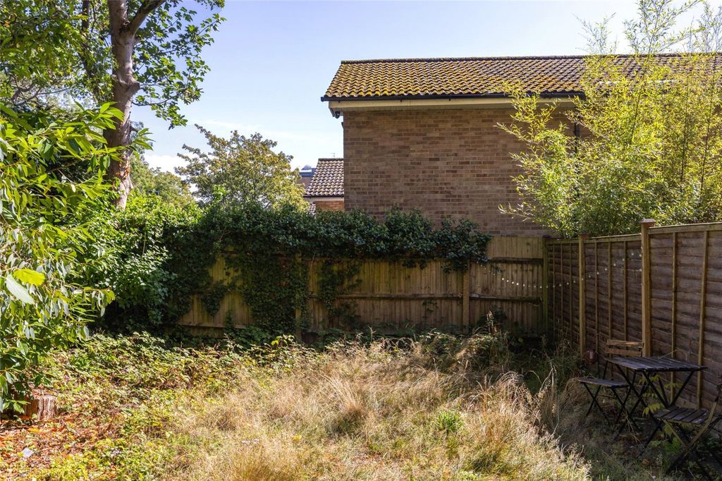 Property photo 2 of 19 Picture No. 37