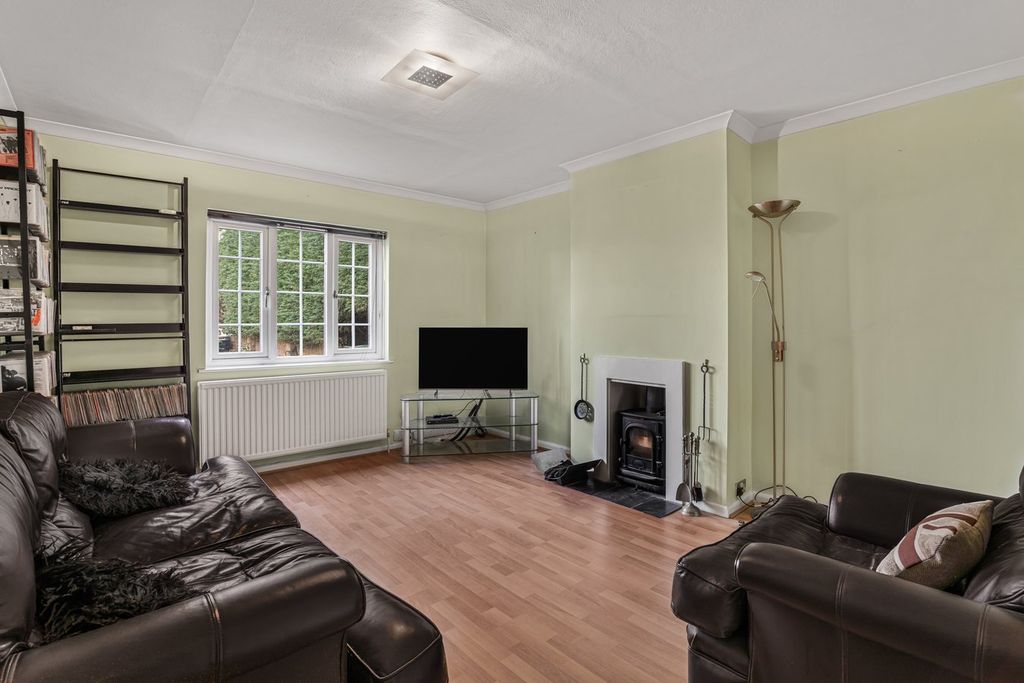 Property photo 2 of 15