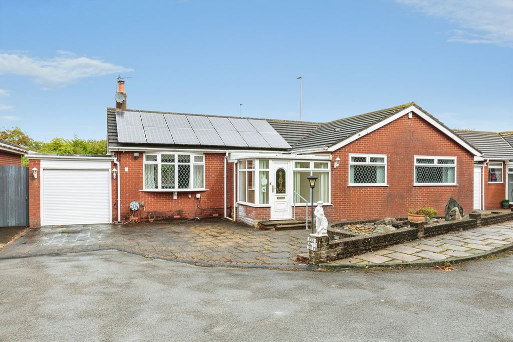 Property photo 1 of 17 Pbox-Img.Jpg